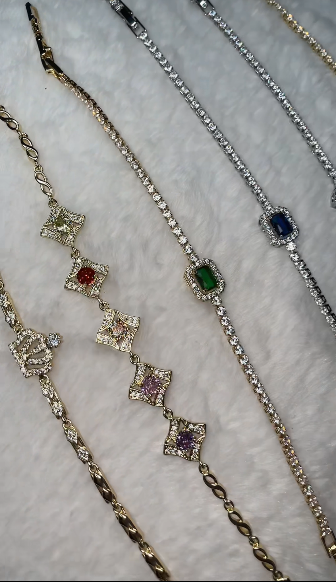 Colorful squared diamond bracelet
